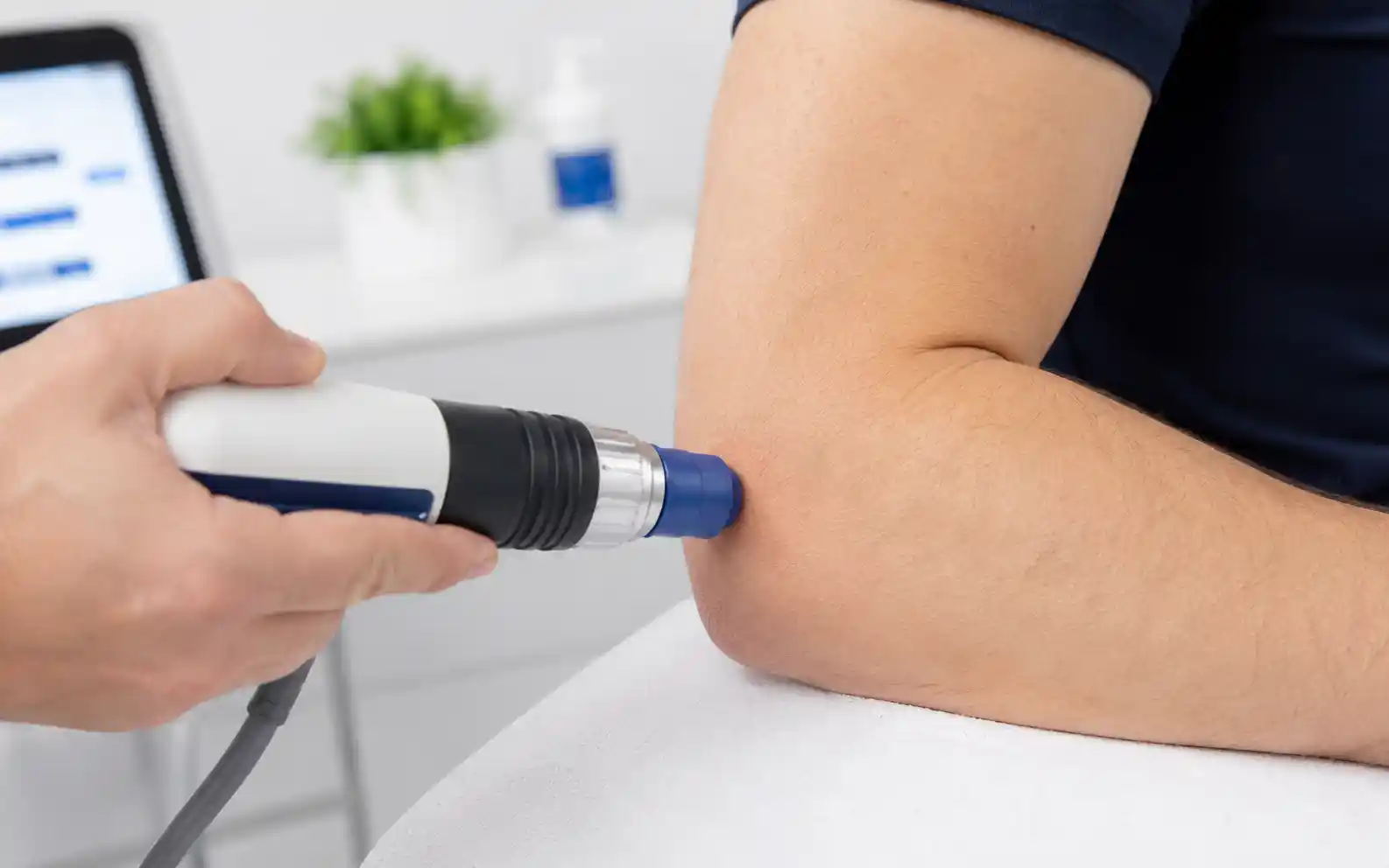 Shockwave therapy for chronic tennis elbow